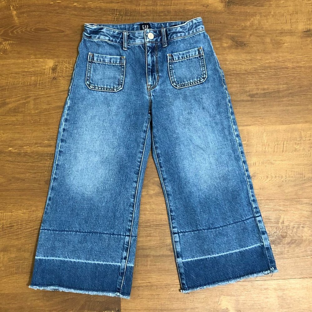 GAP High Rise Wide Leg Crop Raw Hem. Girls Size 10